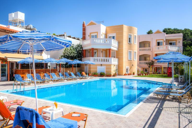 Artemis Apartments Σταλός Εξωτερικό φωτογραφία